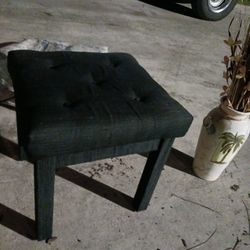 Like Brand New Navy Blue Vanity Seat 18 Firm Look My Post Alot Item