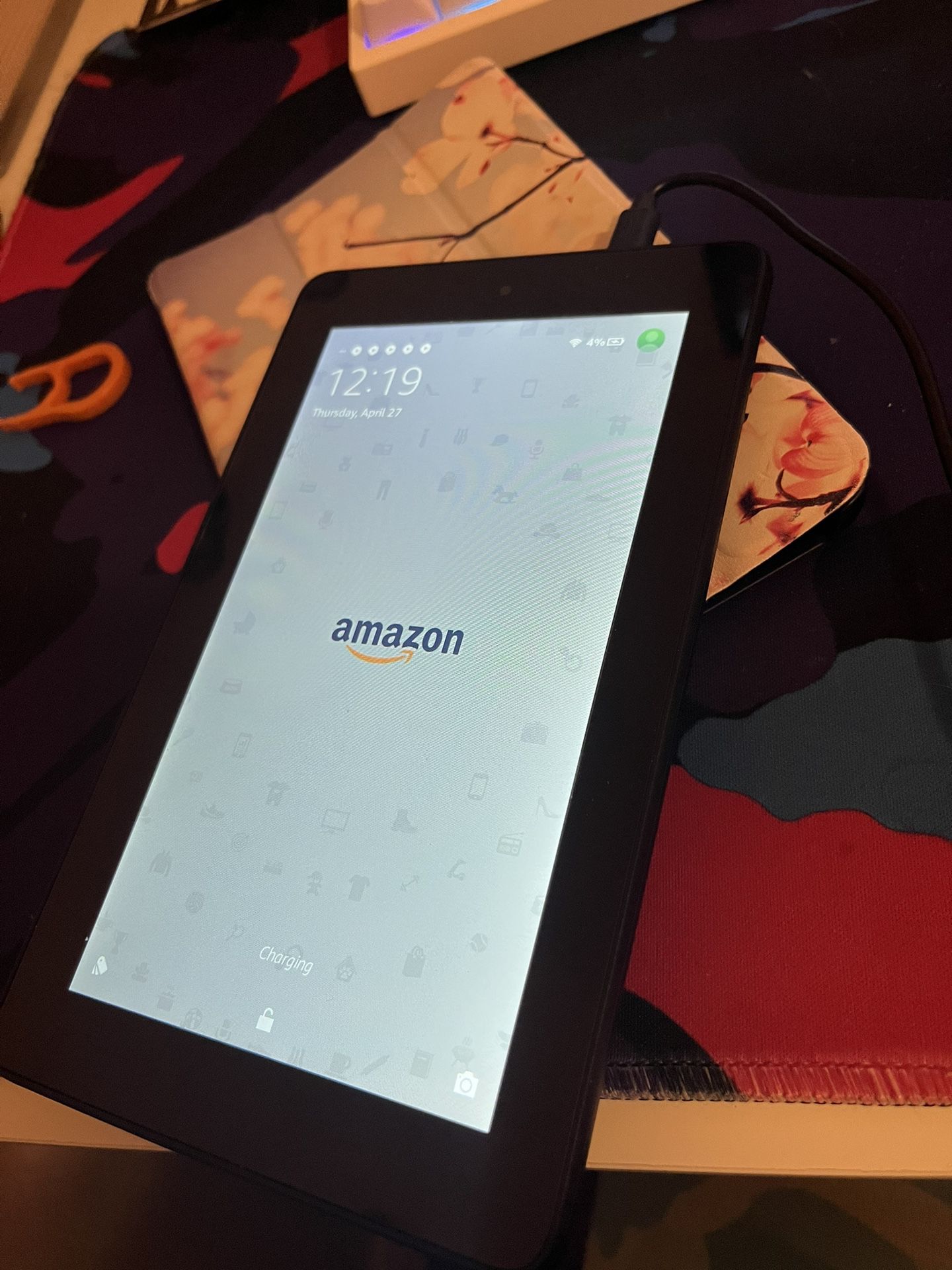 Amazon Fire Tablet 5th Gen With Charger And Case