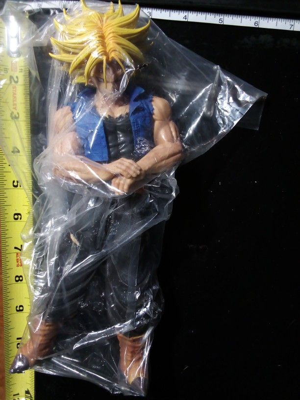 Trunks ANIME Figure