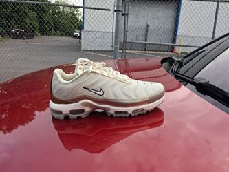 Brand New And Original Men's Nike Air Max's TN Sneakers size 8.5