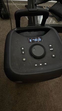 ONN large party speaker