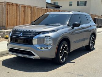 2022 Mitsubishi Outlander 78k miles