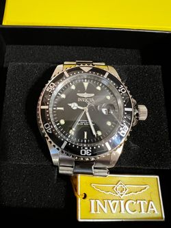 New in box Authentic INVICTA Pro Diver Men’s Diver Watch