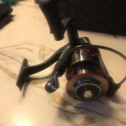 Shakespeare Fishing Reel $20