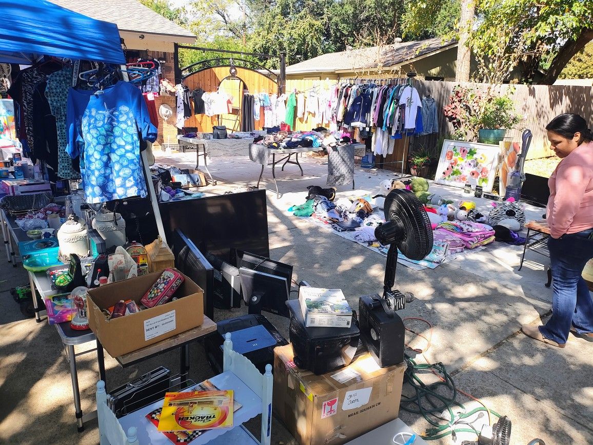 Big Yard Sale