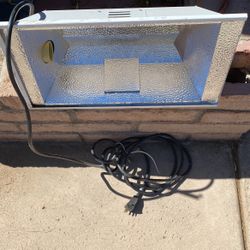 Sunlight Supply Grow Light Fixture