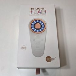 SKIN INC SUPPLEMENT BAR Tri-Light +SABI AI LED Light Therapy Device
