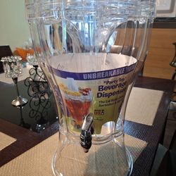 Beverage dispenser