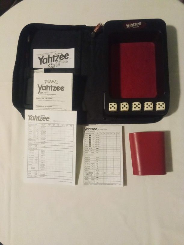 2003 Yahtzee Travel Game