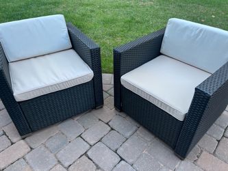 Outdoor Wicker Lounge Chairs with Cushions – Set of 2