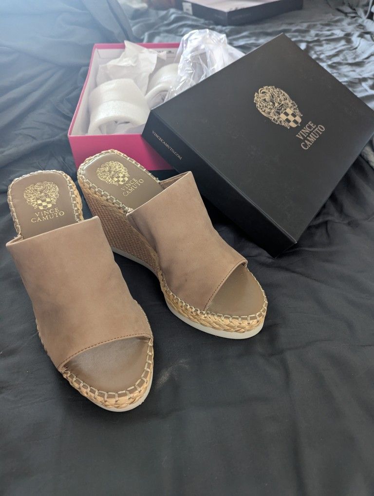 Vince Camuto Wedge Sandals 8.5