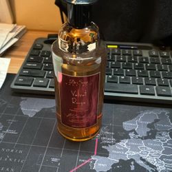 Velvet Rouge Foam Soap