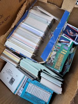 Large set of baseball cards