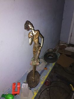 Lady waving