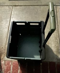 Collapsible cart on wheels