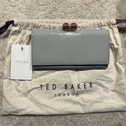 Brand new With TagTed Baker Wallet 