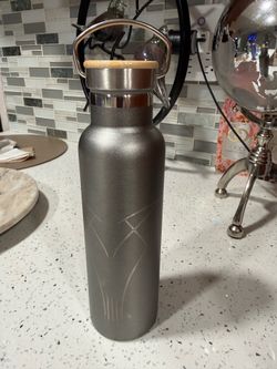 New collectors Dark Universe stainless steel water bottle 21oz
