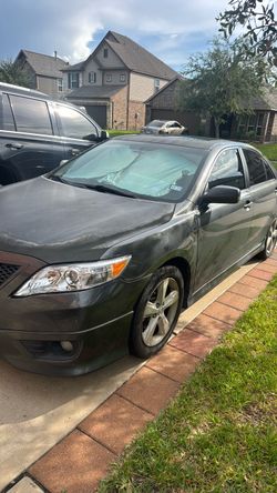 2011 Toyota Camry LE