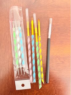 Nail accessories