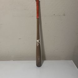 Victus 31 Inch Wood Bat Baseball Bat