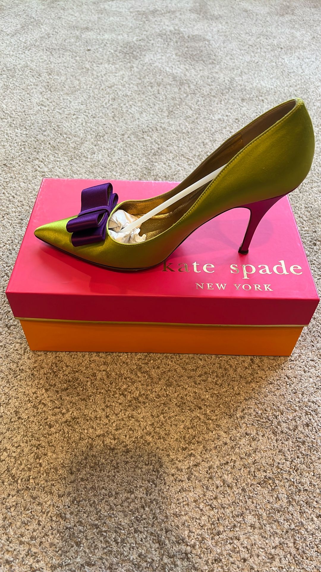 Kate Spade Latrice Pumps *size 9*