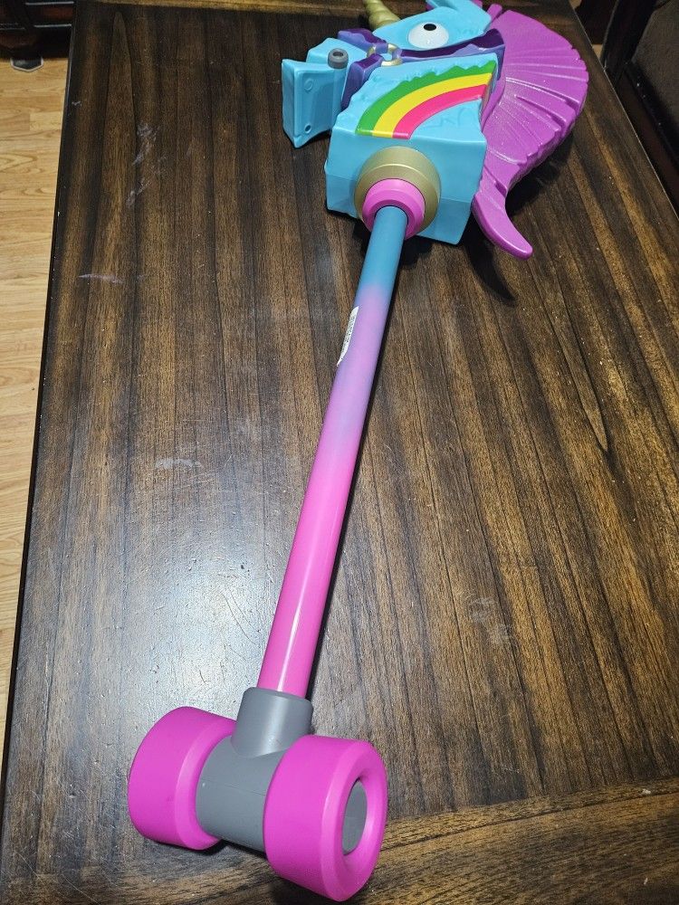 Fortnite Rainbow Smash Axe