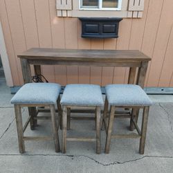 Bar Stool Set
