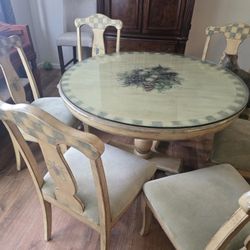Dinning Table With 6 Chairs
