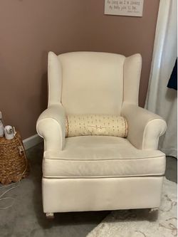 Pottery barn rocking chair