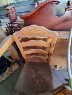 Wood table and 4 chairs