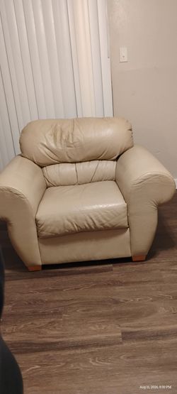 Huge lounge chair