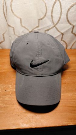 Legacy dri fit men's Nike cap one size fits most