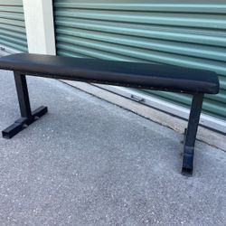 Commercial Flat Weight Bench
