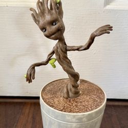 Disney’s Marvel Guardians of The Galaxy Baby Groot Sipper Cup with straw.