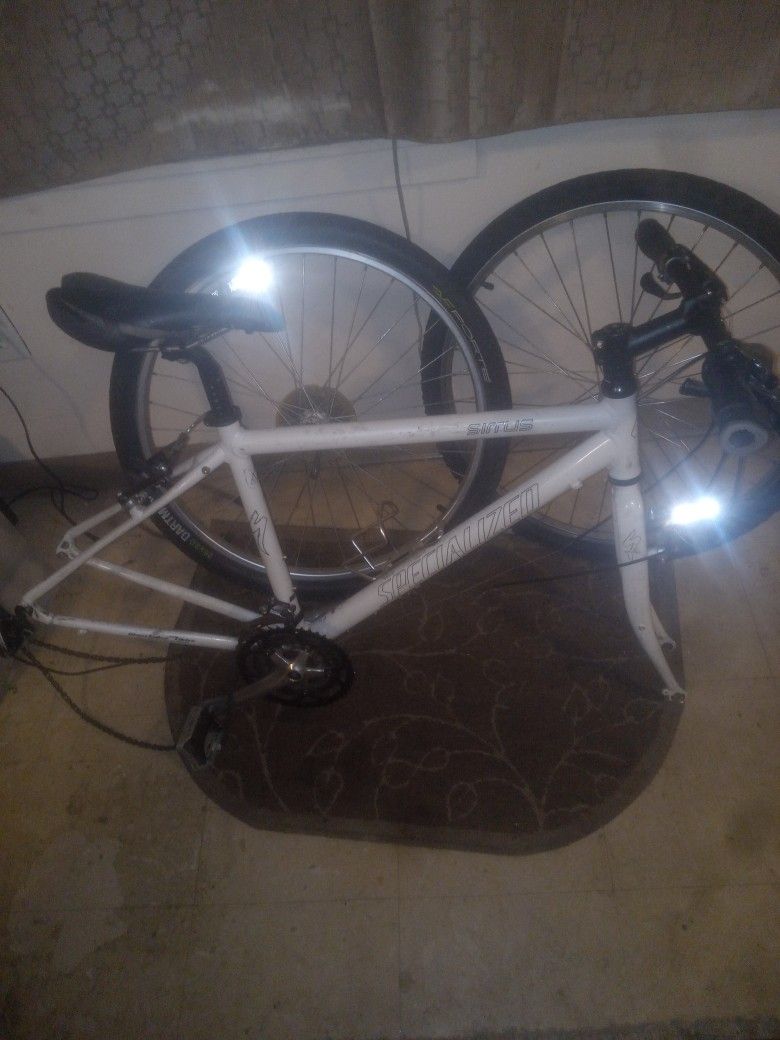 Specialized Sirrus frame