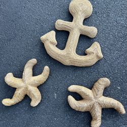 wicker rattan woven 3D starfish and anchor wall art