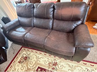 Automatic reclining sofa set of 2