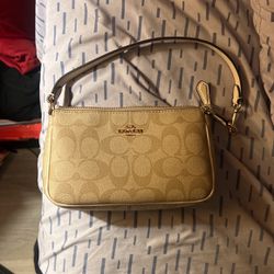 coach nolita 19 purse 