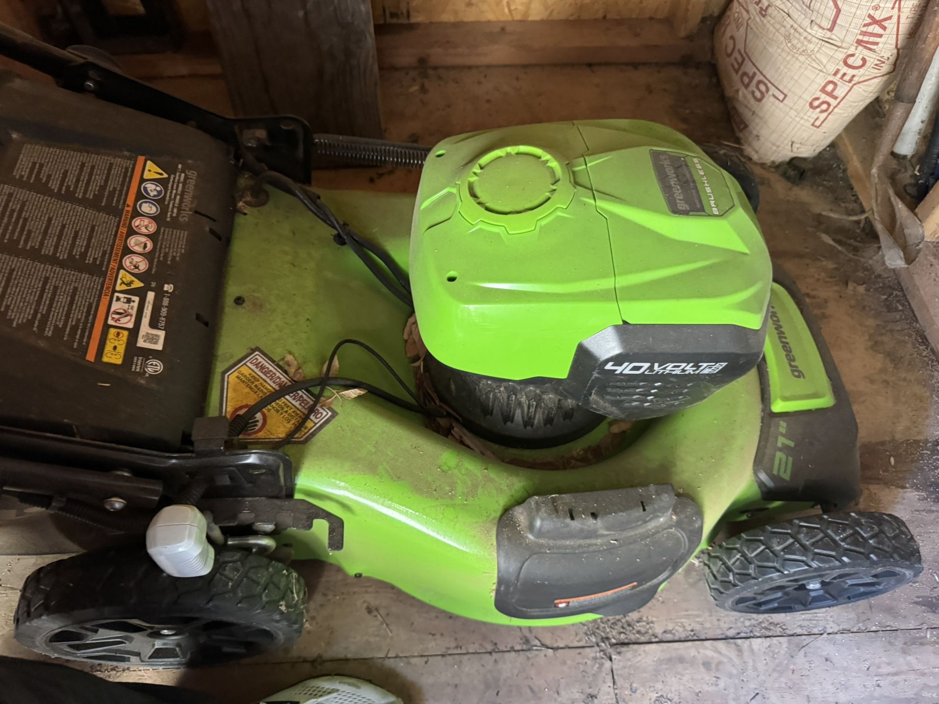 21” Greenworks Lawnmower 40volt Max