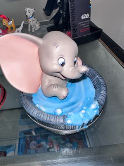 Dumbo Disney figure