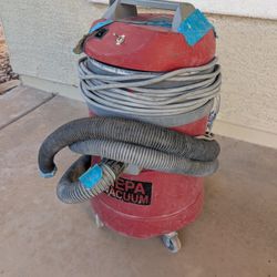 Pullman Holt HEPA Vacuum 