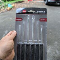 Unwrapped Screwdriver Set