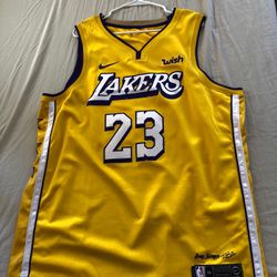 LA Lakers Jersey 2 XL