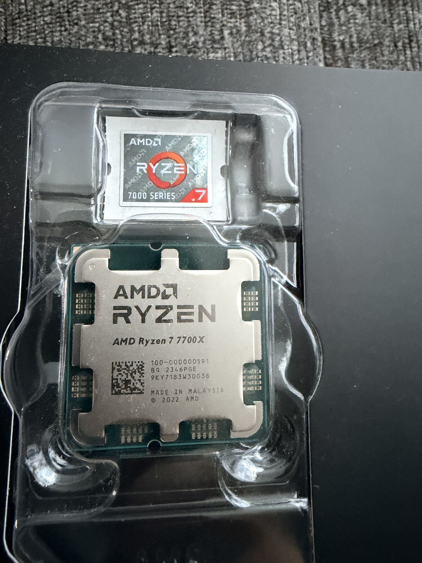 AMD RYZEN 7