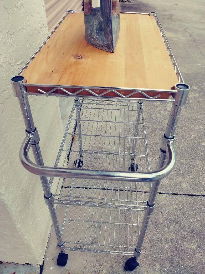 Metal kitchen cart with cutting board option