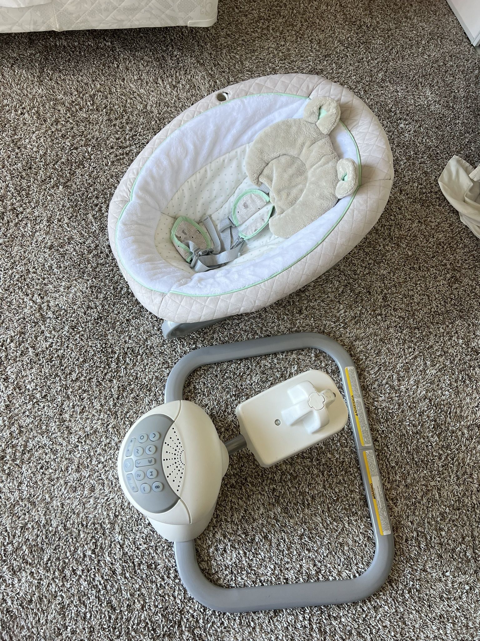 Graco Soothe My Way  Swing