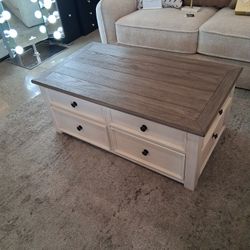 Rising Coffee Table