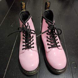 Doc Marten 1460 Pink Boots Size 3Y/Woman’s 5