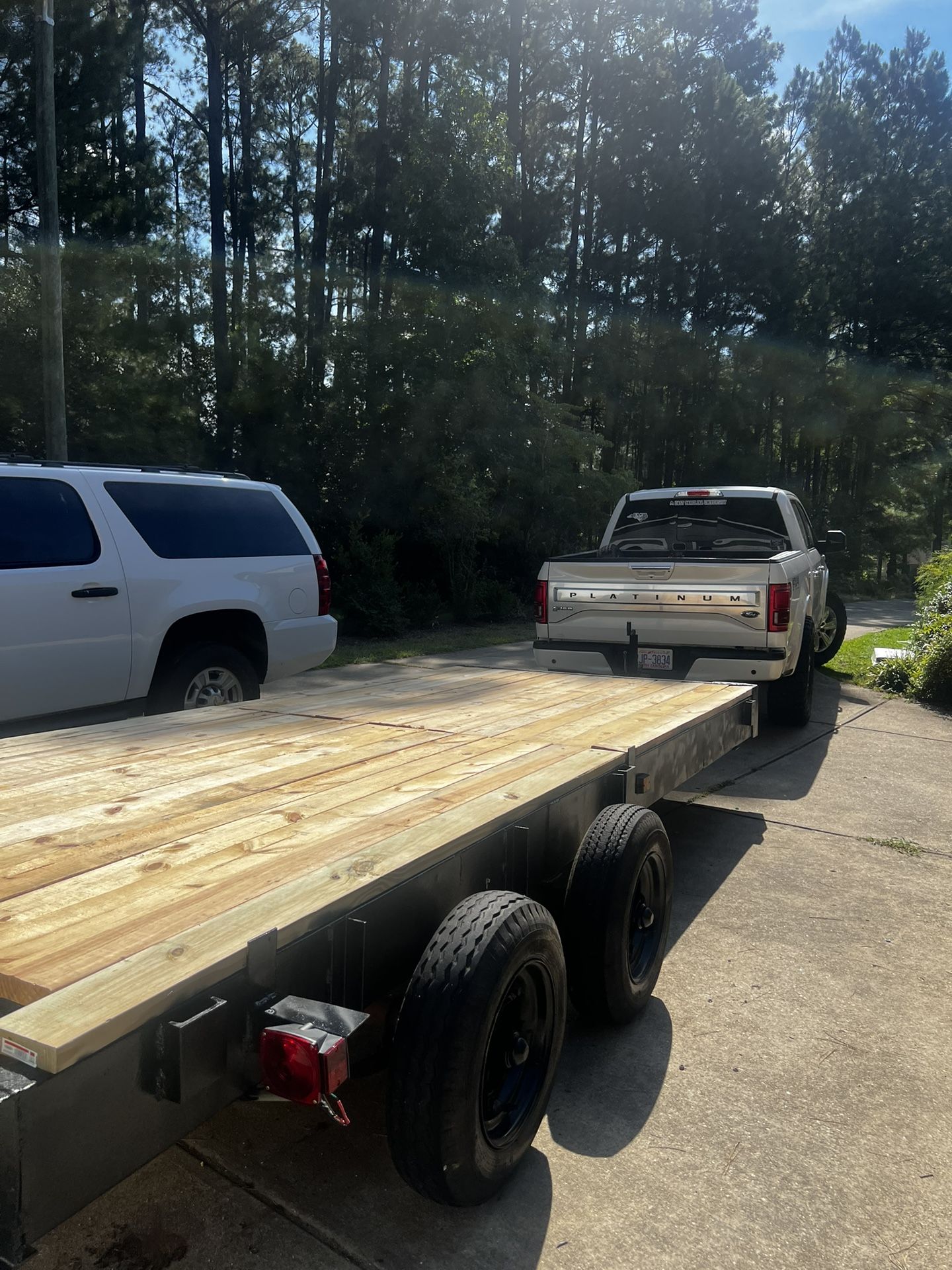 Flatbed trailer