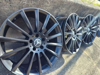 Mercedes Benz Turbine Rims 19in